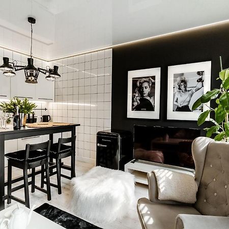 Apartament Black เมียลโน ภายนอก รูปภาพ